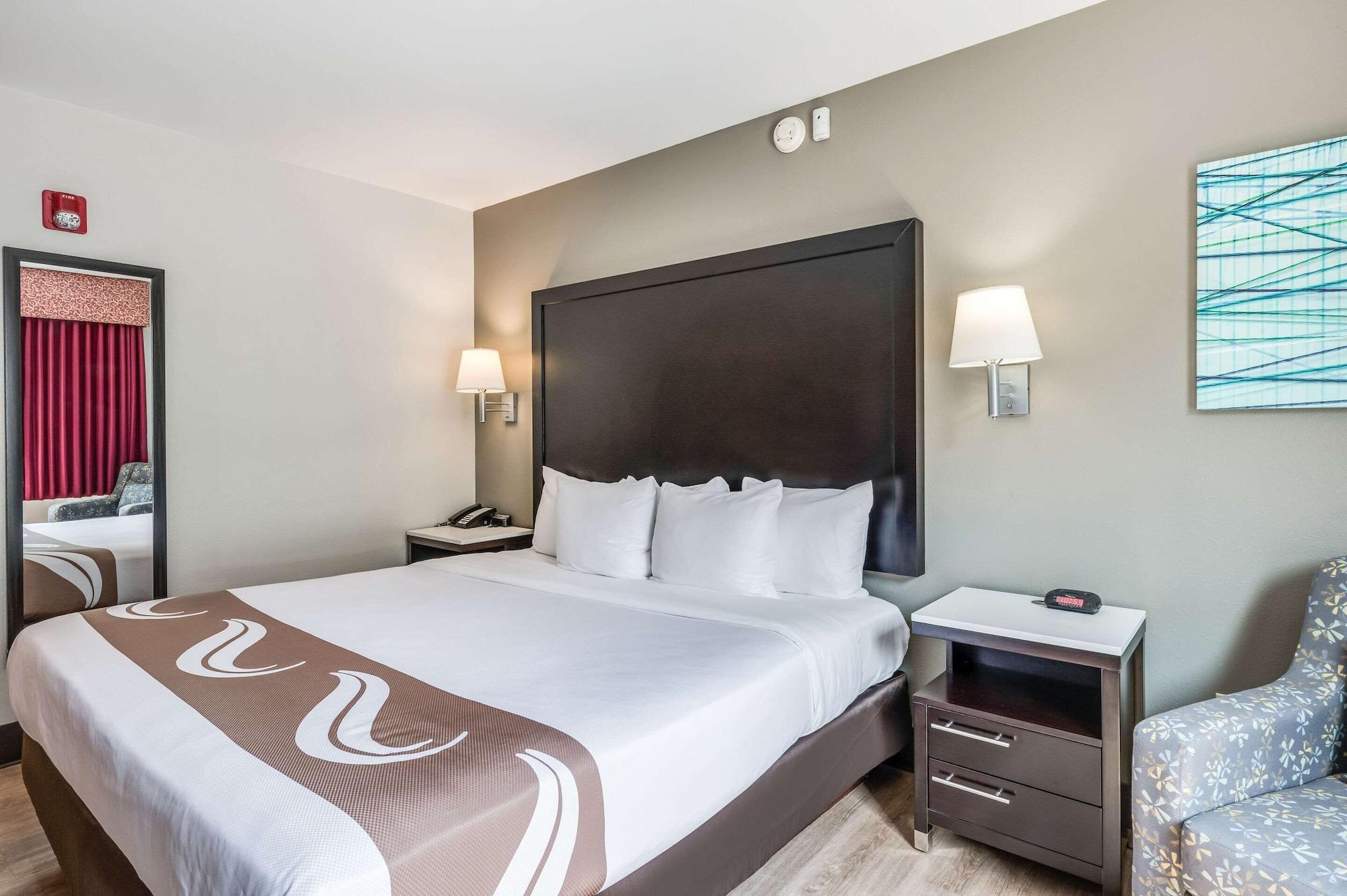 Quality Inn بكبسي المظهر الخارجي الصورة