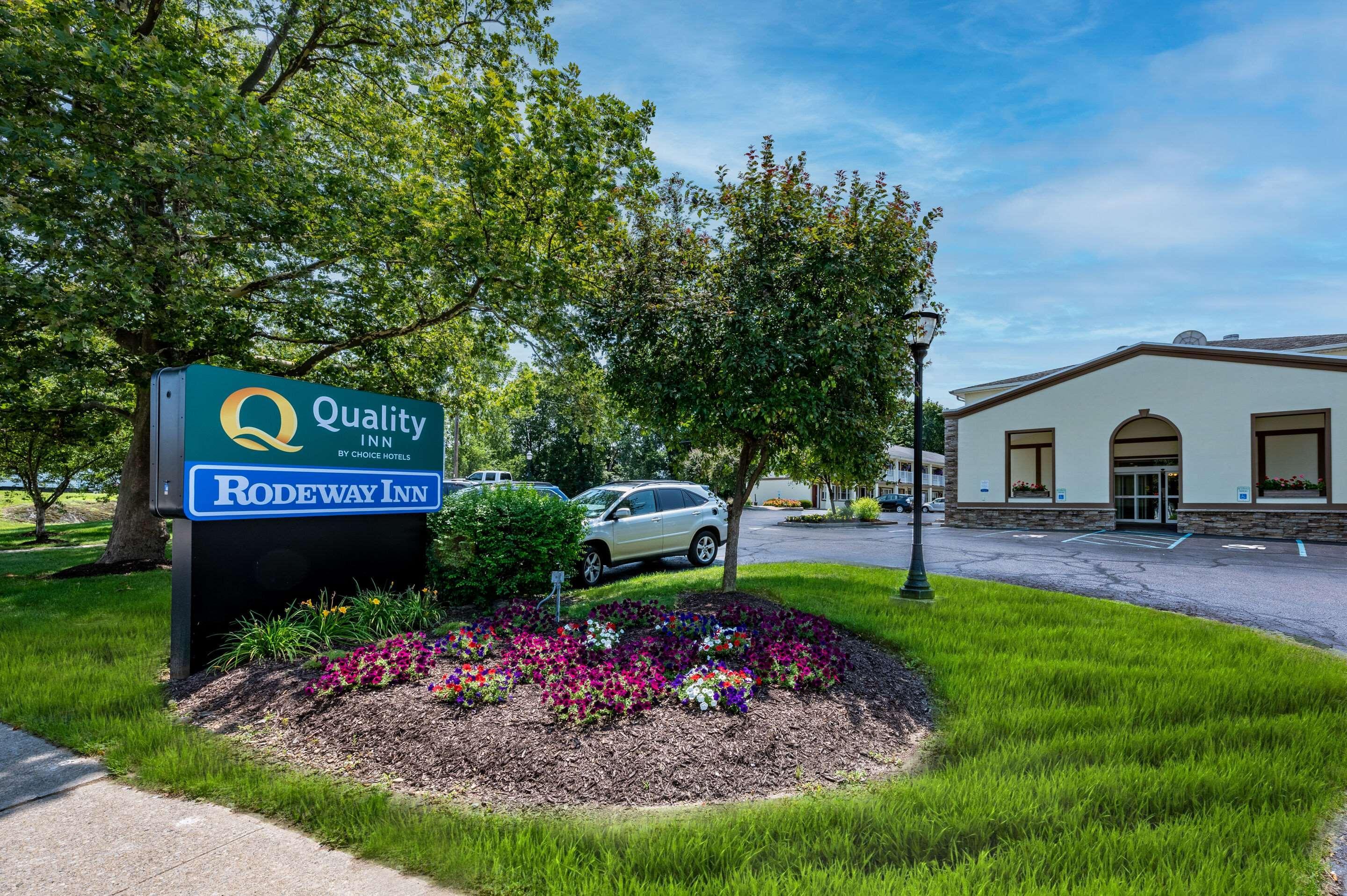 Quality Inn بكبسي المظهر الخارجي الصورة
