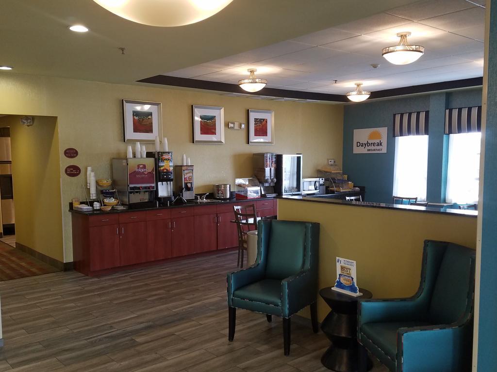 Quality Inn بكبسي المظهر الخارجي الصورة